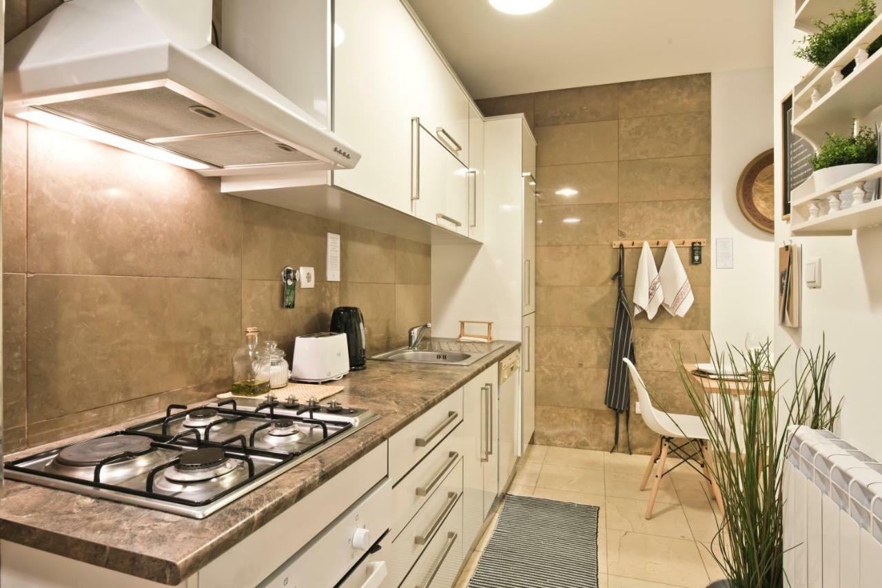 Alma Nossa Guest House Lisbon Luaran gambar