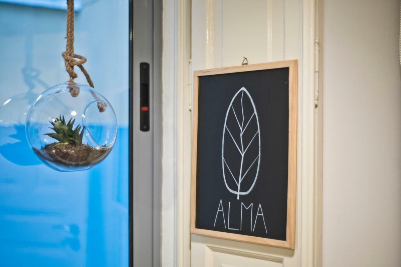 Alma Nossa Guest House Lisbon Luaran gambar